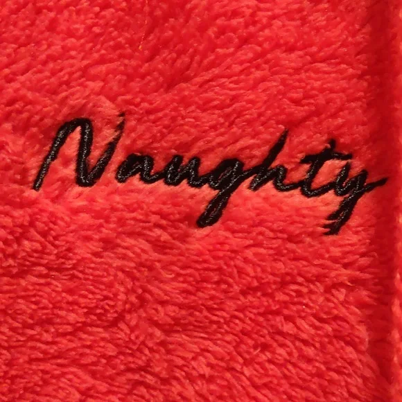 Fluffy "naughty" hoodie - Picture 6 of 8